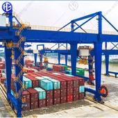 Grue à conteneurs sur rail